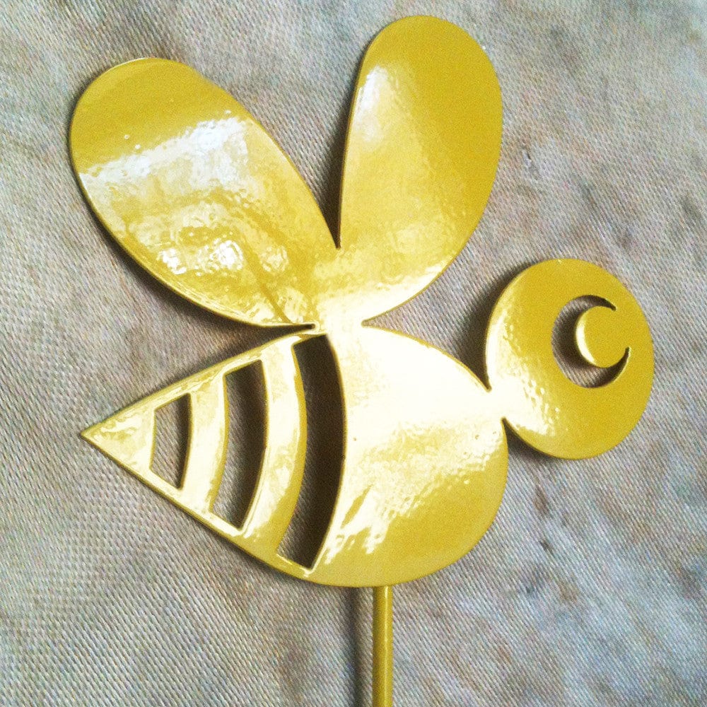 Rusty Rooster Fabrication & Design Bumble Bee Metal Garden Stake (A1)