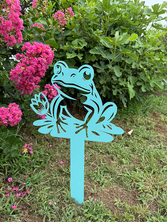 Charming Frog on Lily Pad Garden Stake – Whimsical Metal Yard Art (A96)