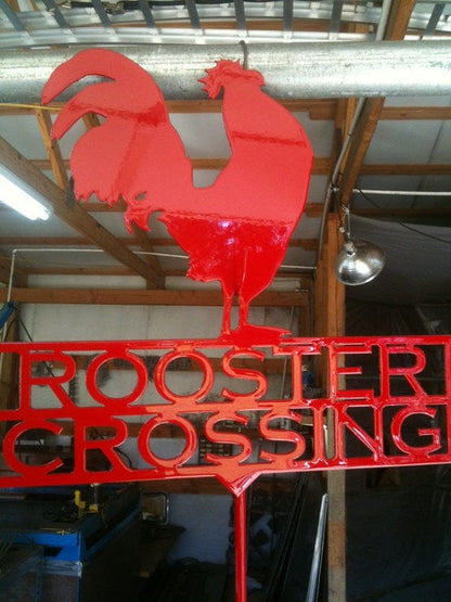 Rusty Rooster Fabrication & Design Rooster Crossing Garden Stake (Z5)
